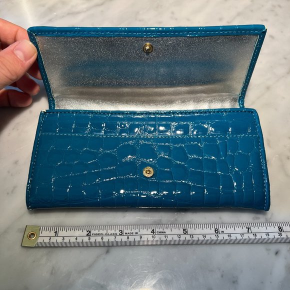 Henri Bendel Croc Wallet - Picture 2 of 4